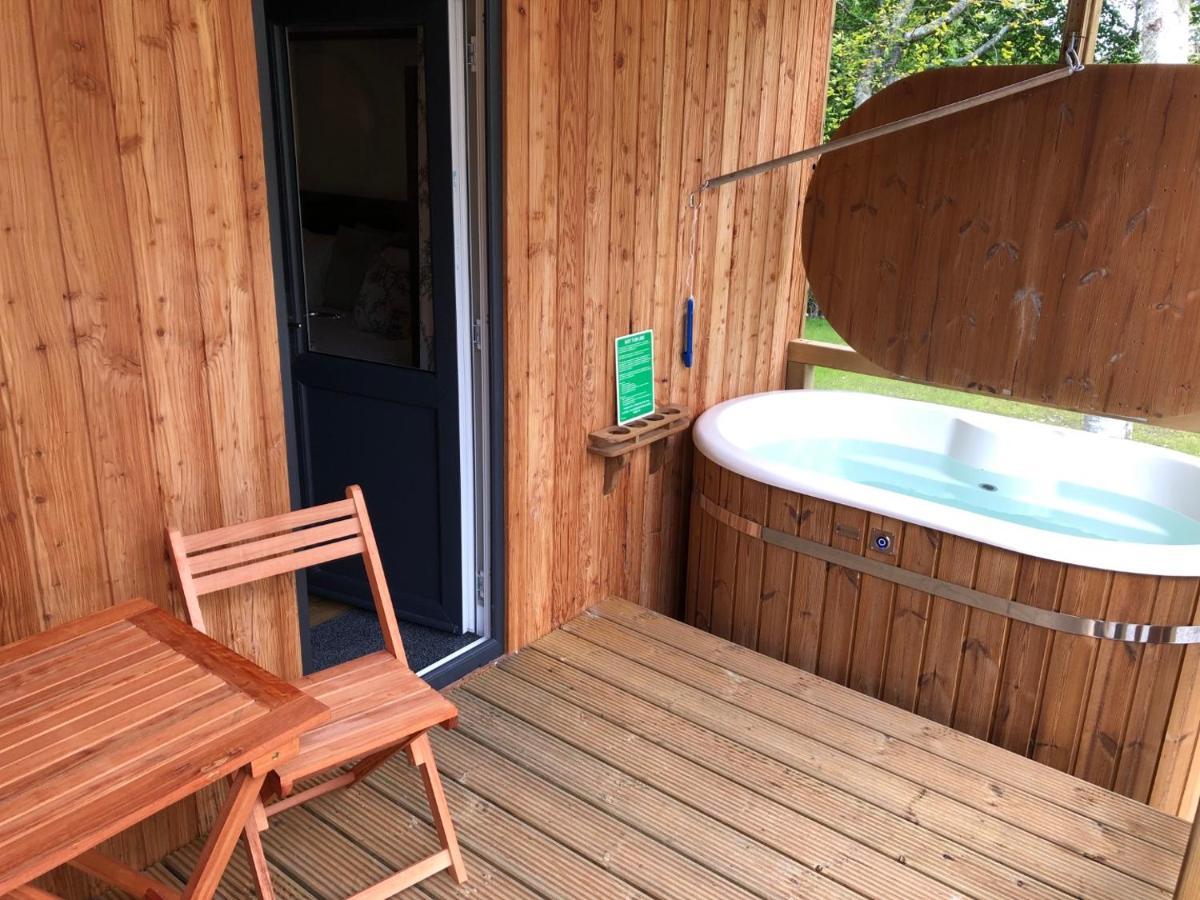 Breckland Lodge 2 With Hot Tub Belladrum Luaran gambar