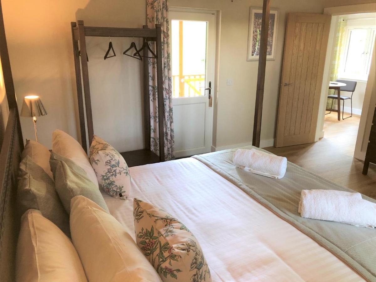 Breckland Lodge 2 With Hot Tub Belladrum Luaran gambar