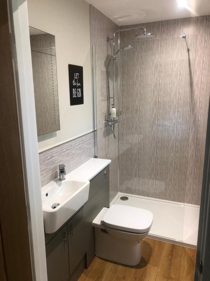 Breckland Lodge 2 With Hot Tub Belladrum Luaran gambar